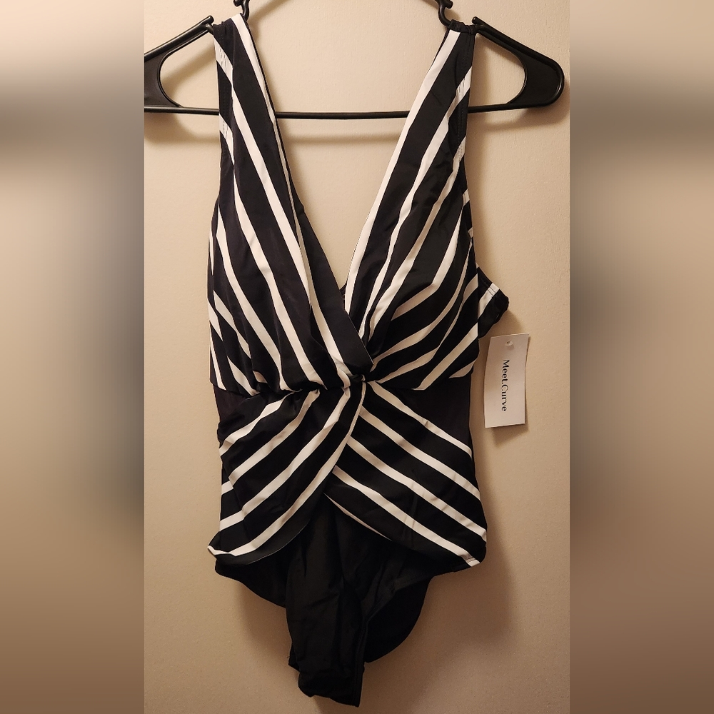 One piece swimsuit